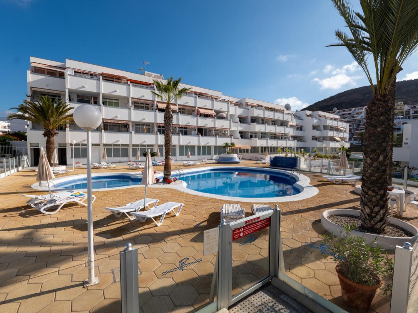 Azahara Apartament *
